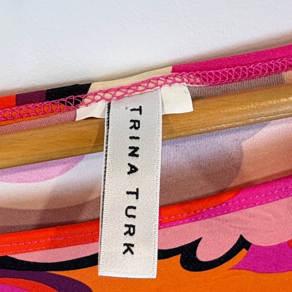 Trina Turk Colorful Floral Batwing Sleeve coverup size S - Picture 7 of 10